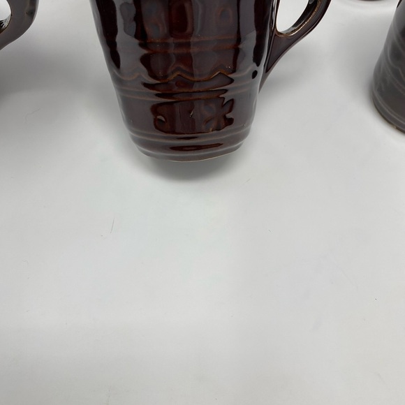 Set of 6 Vintage USA Brown Stoneware Square Handle Embossed Glazed Coffee Mugs - Picture 3 of 8
